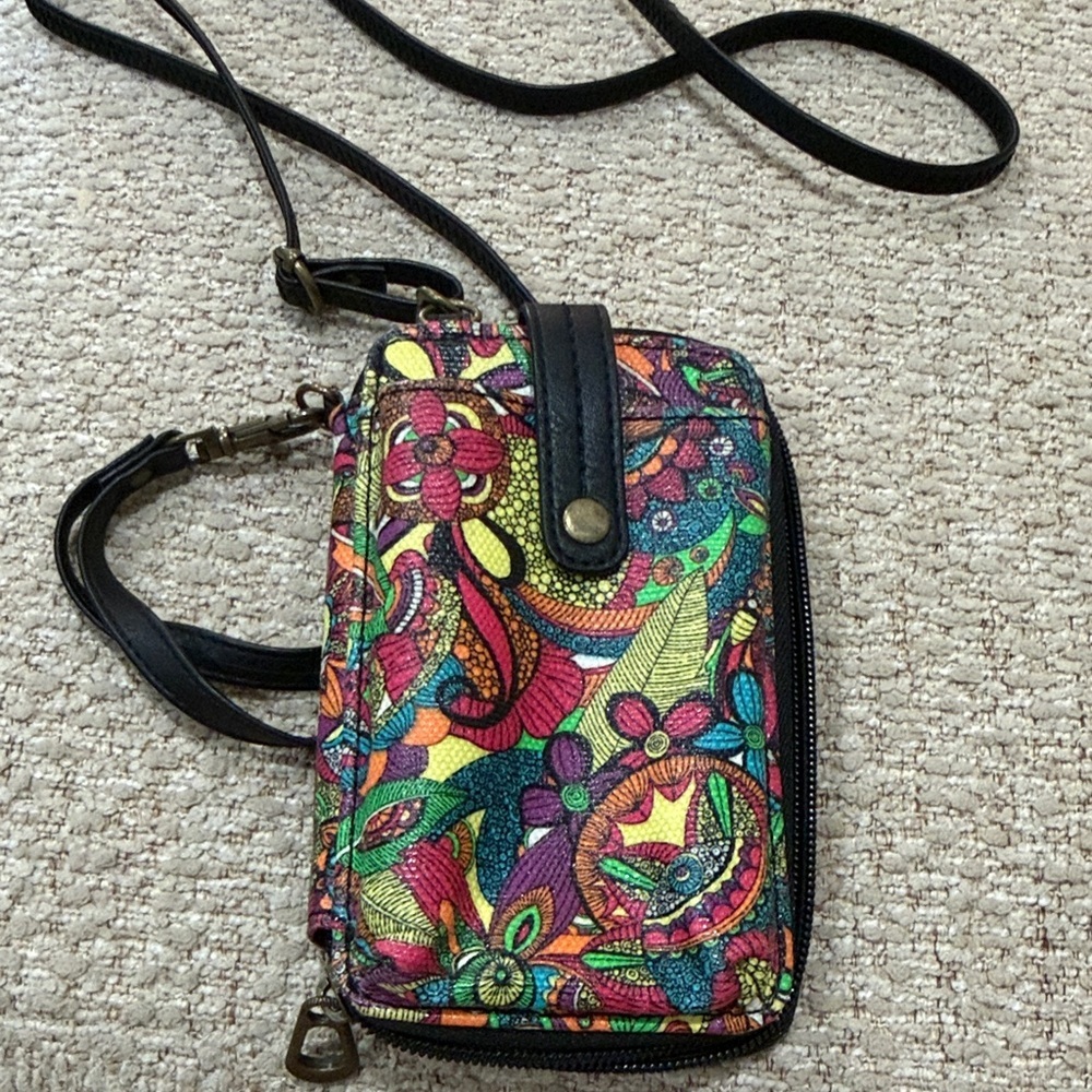 Sakroots Smartphone Wristlet & Crossbody Bag